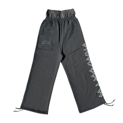 BLACK EDGY BOXER SWEATS